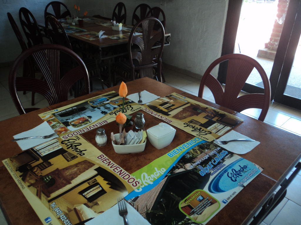 Hotel El Rancho 纳沃华 外观 照片